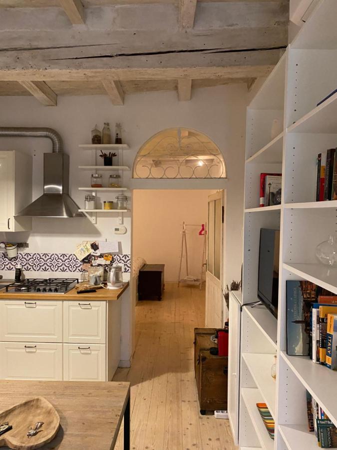 Casina Centotrecento-Romantic & Quite Apartment- Болонья Екстер'єр фото