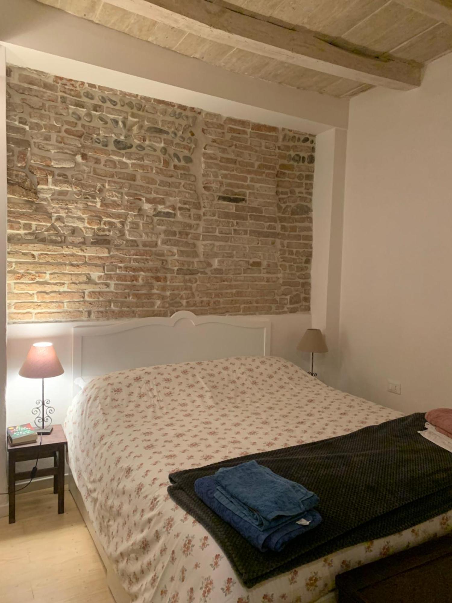 Casina Centotrecento-Romantic & Quite Apartment- Болонья Екстер'єр фото